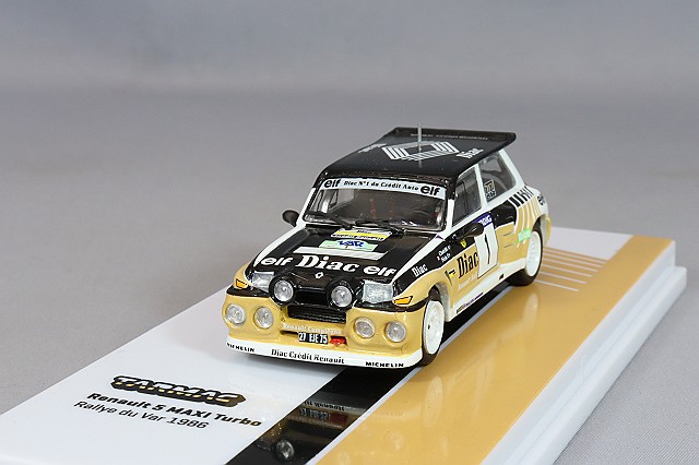 64TL06186RDV01.jpg