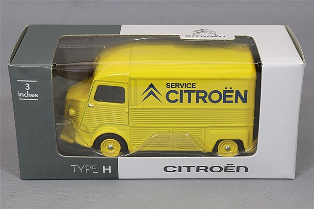 AMC0191193.jpg