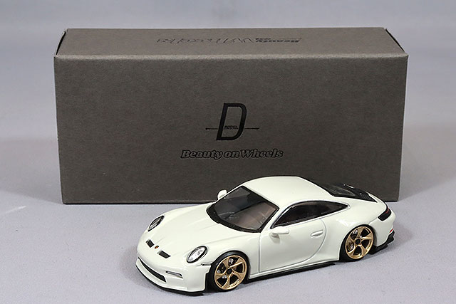 DBW054A.jpg