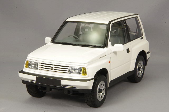 DLSU-1000AR.jpg