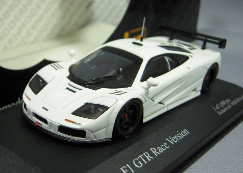 ・【ヘコルサ特注】 イクソ 1/43 マクラーレン F1 GTR レースバージョン ホワイト