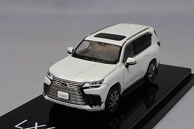 HJ642061W.jpg