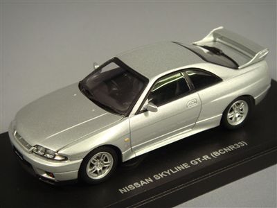 京商 1/43 日産 スカイライン GT-R BCNR33 前期型 シルバー