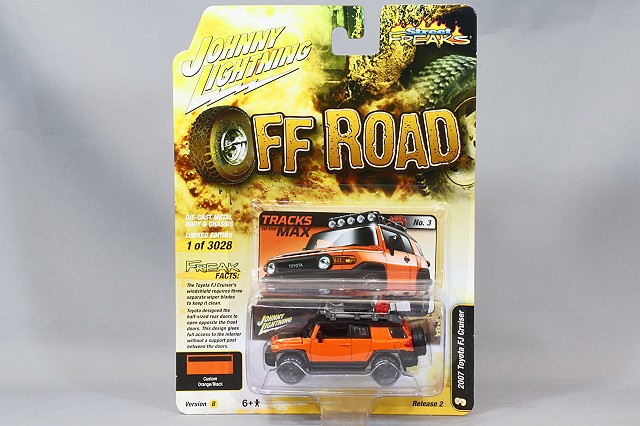 ジョニーライトニング 1/64 2007 トヨタ FJ クルーザー オレンジ/ブラック