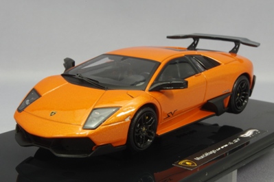 ・マテル エリート仕様 1/43 ランボルギーニ ムルシエラゴ LP670-4 SV(オレンジ)
