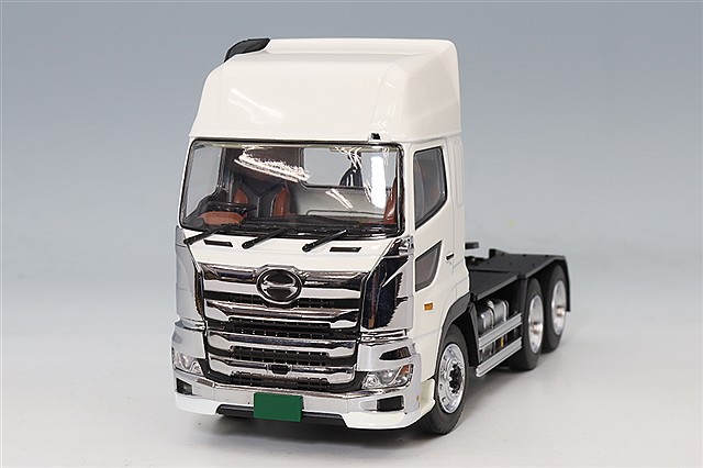 プラッツ/ケンクラフト 1/50 日野 プロフィア SS 6x4 ハイルーフ ホワイト 現行モデル