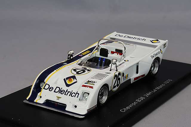 S4713.jpg