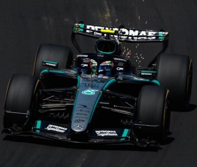 【予約品】 スパーク 1/64 メルセデス AMG ペトロナス F1チーム W17 2026 マドリードGP ウィナー #12 K.アントネッリ