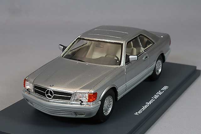 SC450921200.jpg