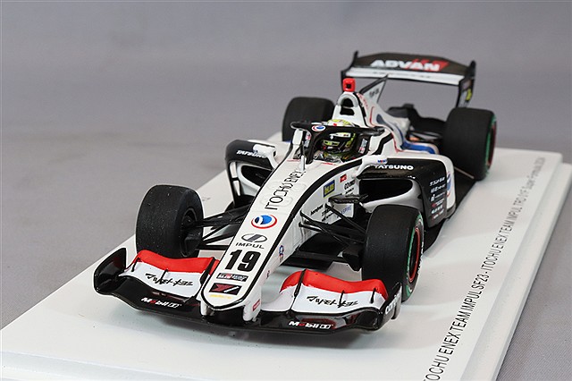 SFJ033.jpg