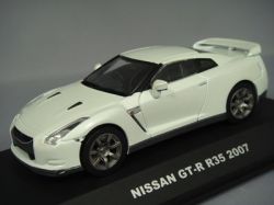 ・イワヤ スーパーサウンドプレミアム 1/43 日産 GT-R R35 2007 ホワイト