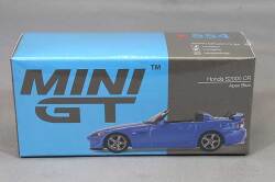 MGT00554-L.jpg