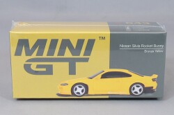 MGT00643-R.jpg