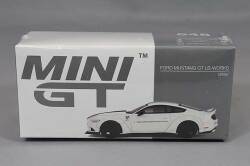 MGT00646-R.jpg