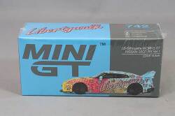 MGT00742-R.jpg