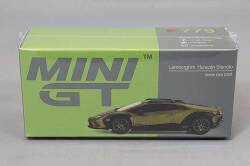 MGT00779-R.jpg