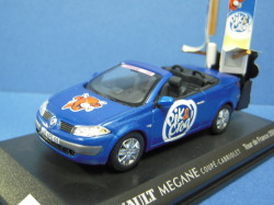 【 箱傷みセール 】 ・ノレブ 1/43 ルノー メガーヌ CC PIK & CROQ ツールドフランス 2004