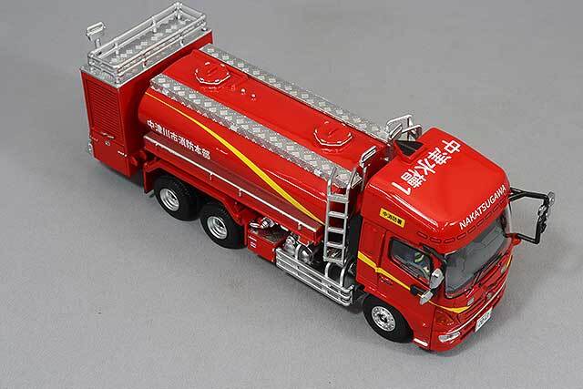 ACT CAR 1/64 中津川市消防本部 大型水槽車（岐阜県） 緊急車両