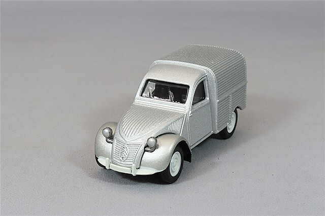 ノレブ 1/64 シトロエン 2CV フルゴネット シルバー