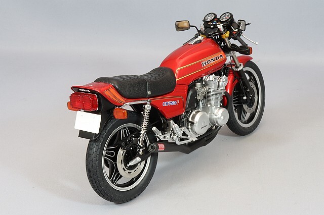 オートアート コンポジット 1/12 ホンダ CB750F 