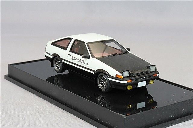 【2台】オートアート　86 AUTOart 1/18 トヨタ スプリンター トレノ (AE86) 『頭文字 D
