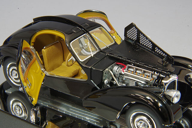 オートアート 1/18 ブガッティ タイプ 57SC アトランティック 1938 Auto art 1/18 Bugatti Type 57SC Atlantic 1938 (Blue / Wire