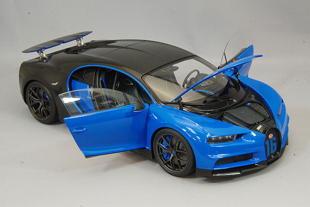 ART 1/64 ブガッティシロン スポーツ 1/64 ブガッティ シロン スーパースポーツ ゴールド(左ハンドル