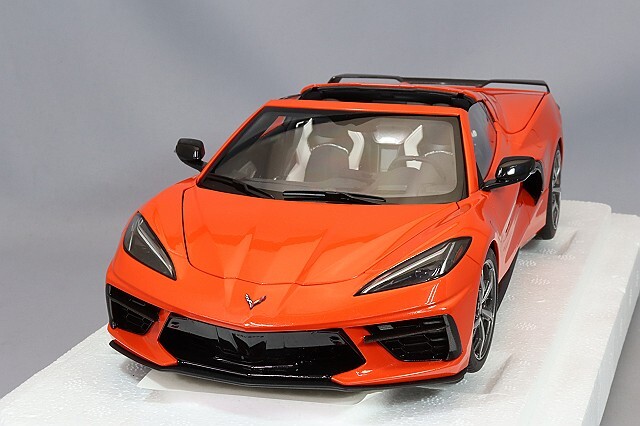 オートアート　コルベット　ミレニアム　1:18 赤 オートアート コンポジット 1/18 シボレー コルベット C8