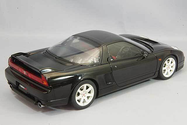 [絶版品]1/18 オートアート HONDA NSX 1990 ベルリナブラック 絶版品]1/18 オートアート HONDA NSX 1990 ベルリナブラック