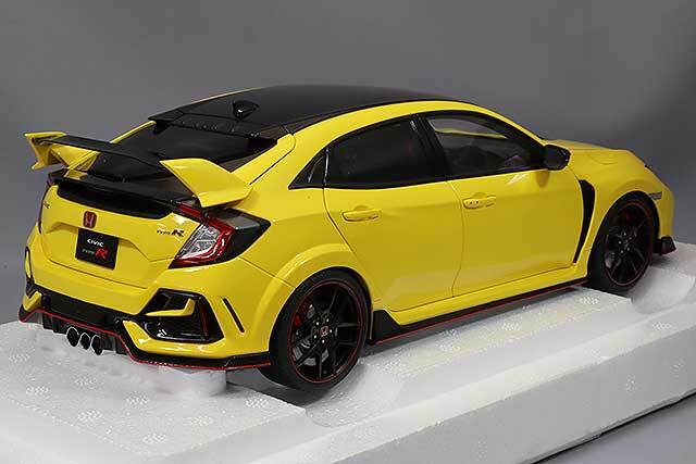 オートアート コンポジット 1/18 ホンダ シビック タイプR FK8