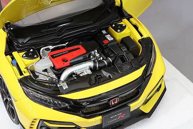 オートアート コンポジット 1/18 ホンダ シビック タイプR FK8