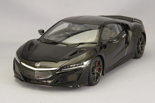 オートアート コンポジット 1/18 ホンダ NSX (NC1) 2016