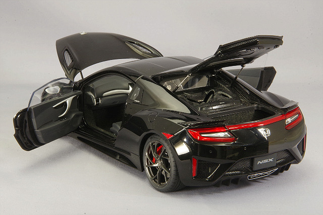オートアート コンポジット 1/18 ホンダ NSX (NC1) 2016 ベルリナブラック