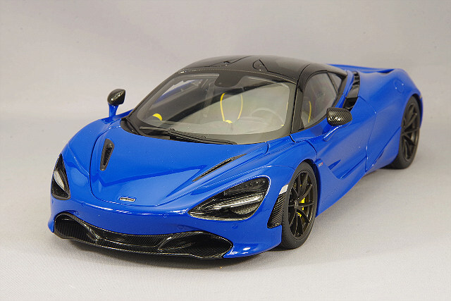 マクラーレン P1 GTR オートアート製1/18 Mclaren Amazon.co.jp: AUTOart 1/18 マクラーレン P1 GTR ダーク・グレー