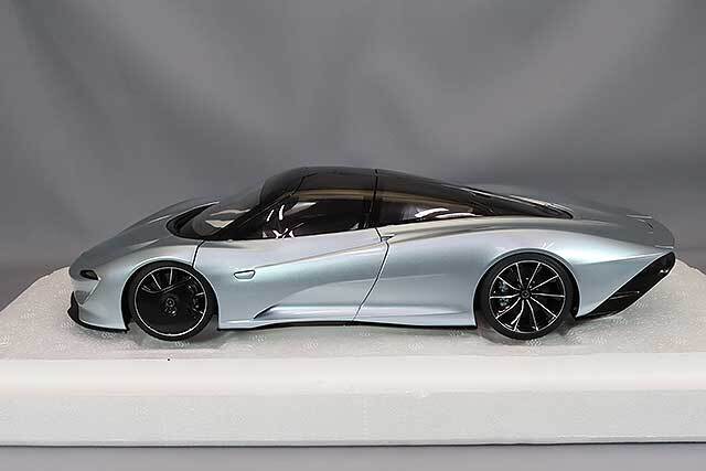 オートアート コンポジット 1/18 マクラーレン スピードテール