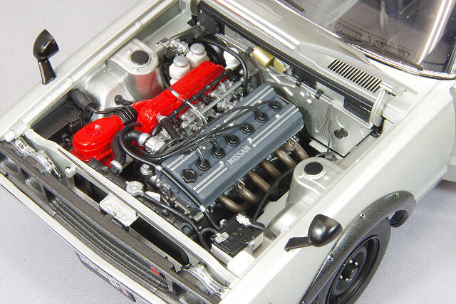 箱傷みセール 】オートアート コンポジット 1/18 日産