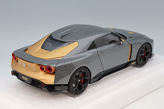 GTスピリット 1/18 NISSAN GT-R 50 イタルデザイン グレー GTスピリット 1/18 NISSAN GT-R 50 イタルデザイン グレー Amazon | GT