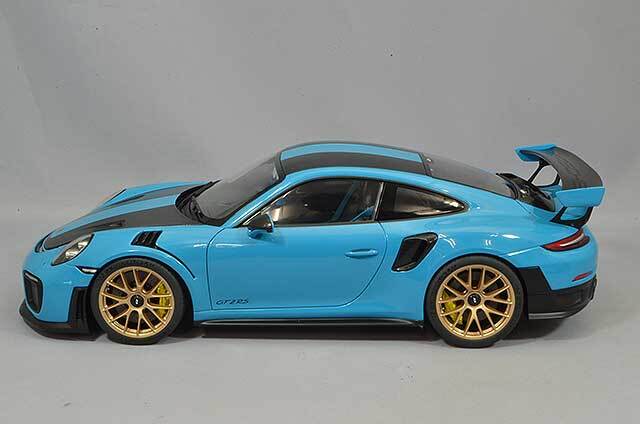 オートアート コンポジット 1/18 ポルシェ 911 （991.2） GT2 RS