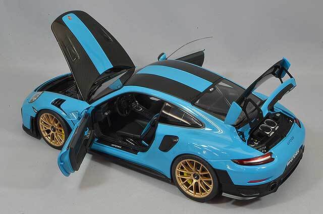 未展示品 オートアート1/18 ポルシェ911GT3R アジアンカレラカップ  