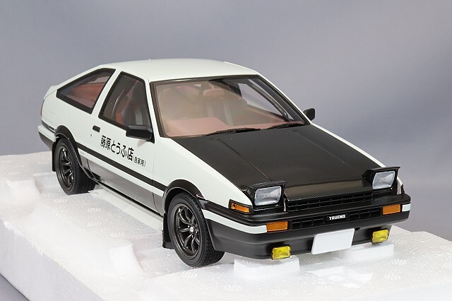 オートアート コンポジット 1/18 トヨタ スプリンター トレノ (AE86 