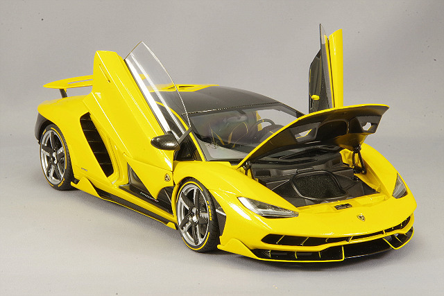 オートアート コンポジット 1/18 ランボルギーニ チェンテナリオ