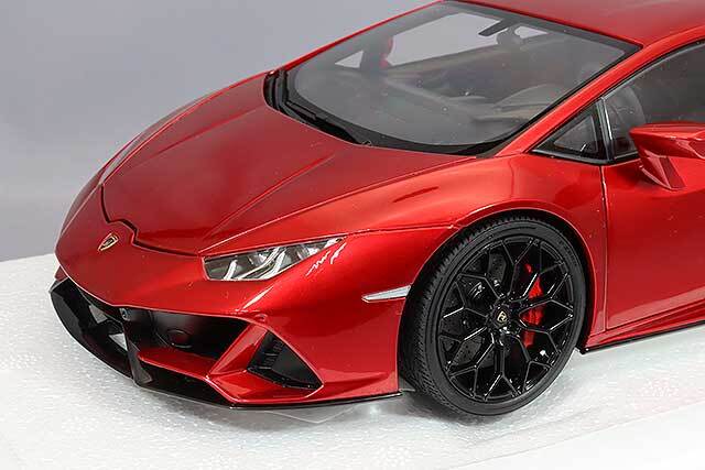 オートアート コンポジット 1/18 ランボルギーニ ウラカン EVO パール