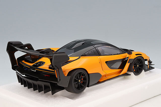 オートアート コンポジット 1/18 マクラーレン セナ GTR オレンジ