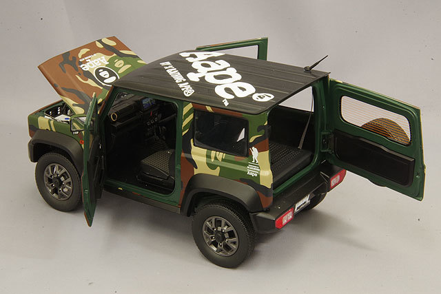 BM CREATIONS X TINY 1/18 スズキ ジムニー JB74 2018 × Aape