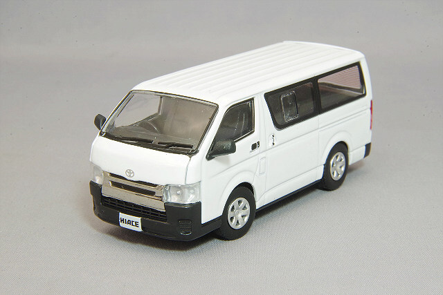 64/1Majorette ハイエース Era Car(エラカー）初購入 1/64 トヨタ ハイエース Black Van