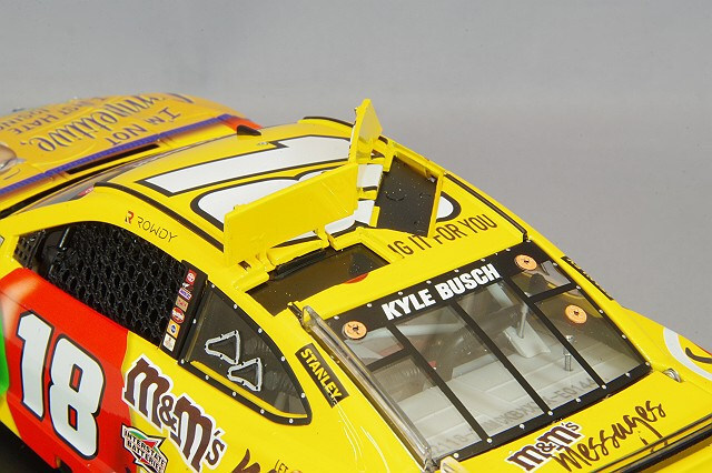 NASCAR 1/24カムリ 初制覇記念限定品　送料込み ライオネルレーシング 1/24 トヨタ カムリ 2021 NASCAR ブルー