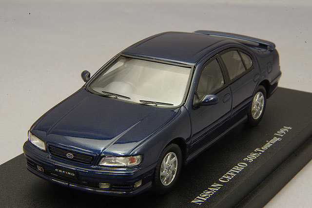 CAM@ 1/43 日産 セフィーロ (A32) 30S ツーリング 1994年型 ディープ