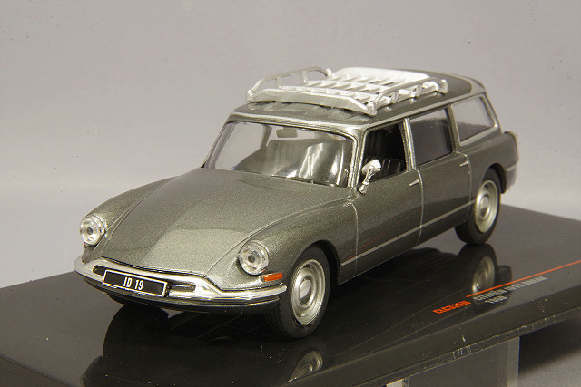 イクソ 1/43 シトロエン ID 19 ブレーク 1960 メタリックグレー