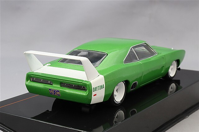 イクソ 1/43 ダッジ チャレンジャー デイトナ 1969