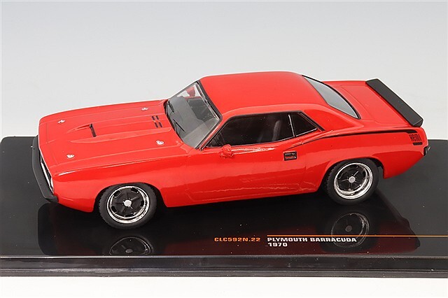 イクソ 1/43 プリムス バラクーダ 1970 レッド